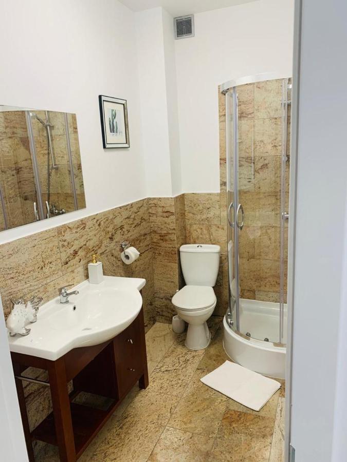 Apartament Walczaka 15 Miejsce Parkingowe Gorzow Wielkopolski Luaran gambar