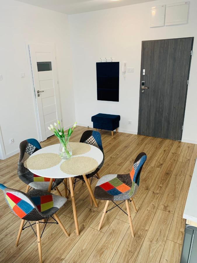 Apartament Walczaka 15 Miejsce Parkingowe Gorzow Wielkopolski Luaran gambar