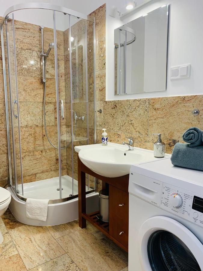 Apartament Walczaka 15 Miejsce Parkingowe Gorzow Wielkopolski Luaran gambar